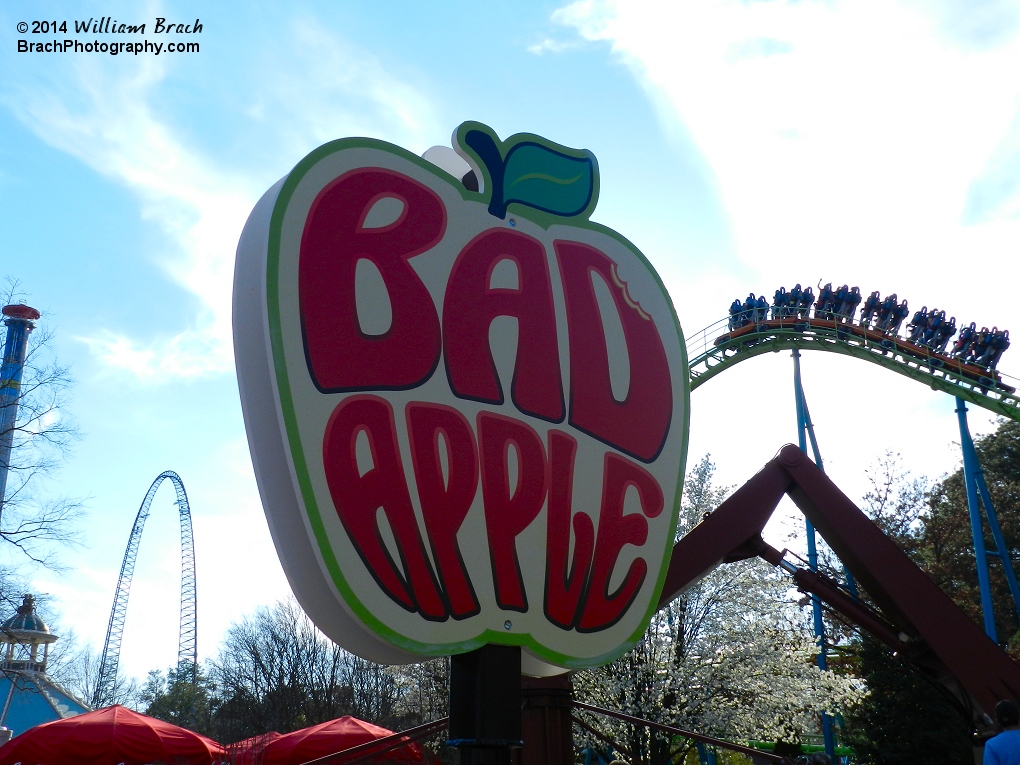 Tripple Spin recieved a name change for 2014 - It's now known as Bad Apple as a nod to a previous ride that used to be in the park from the 1970's.