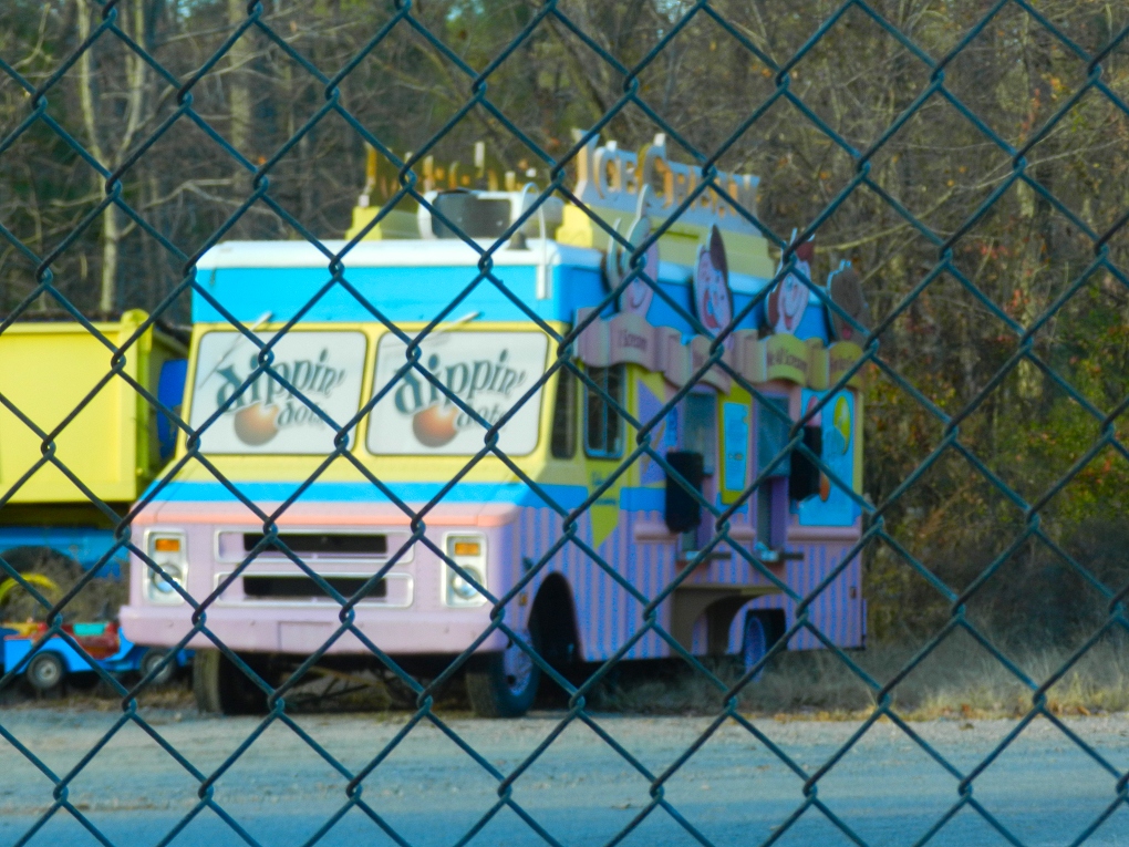 Kidzville Remembered: This was the Dippin' Dots ice cream truck in Kidzville.  This truck has since reappeared in the park as a Coca-Cola truck.