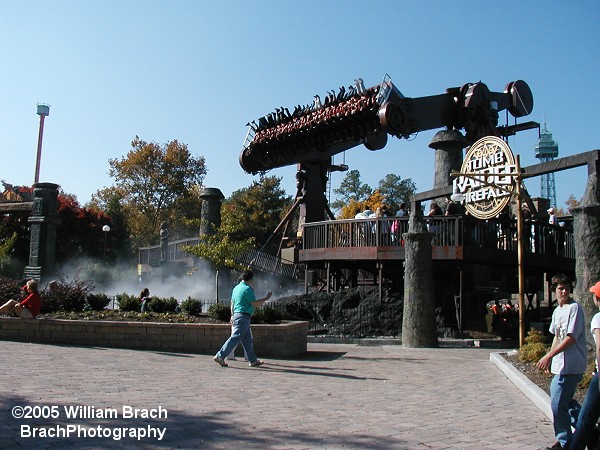 Entrance and the ride itself.