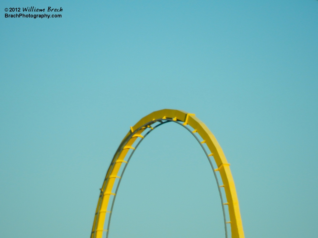 Dominator's vertical loop.