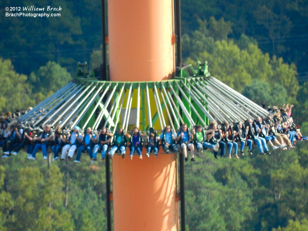 Riders free falling on Drop Tower!