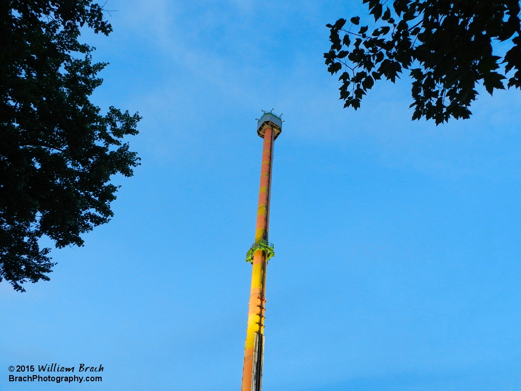 Drop Tower's catch cart slowly going back down the tower to re-attach to the gondola.