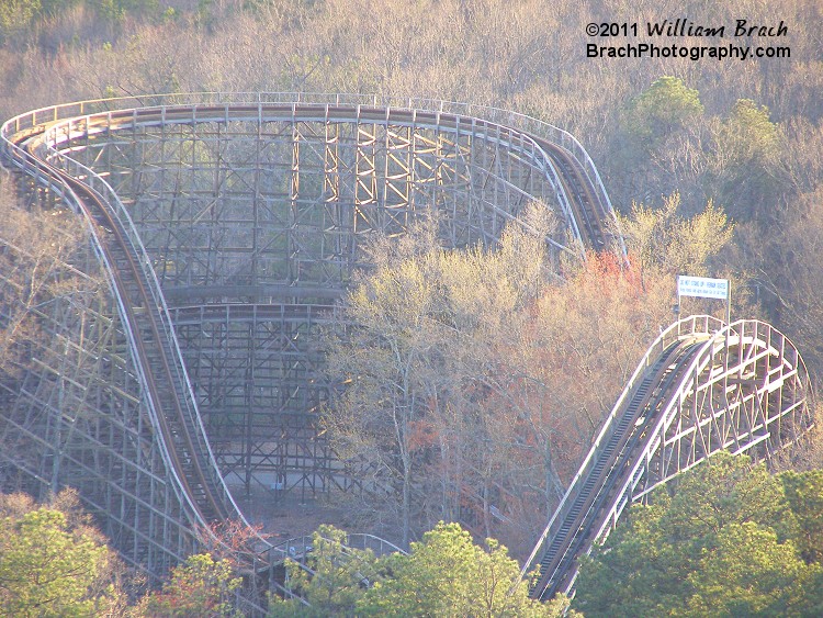 Seen from the Eiffel Tower - Lift hill and second hill on Grizzly.