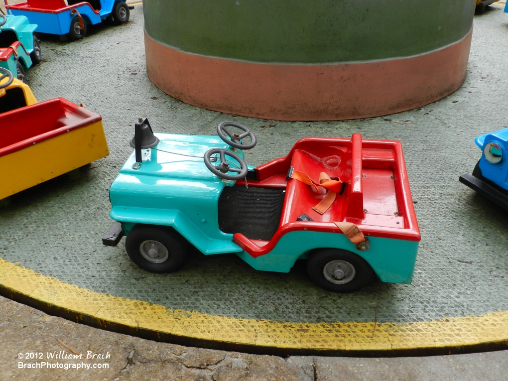 KidZville Remembered: Jeep Tours was an original Hanna Barbara kiddie ride that the park had since the 1970's.  this ride was removed after the 2012 season.