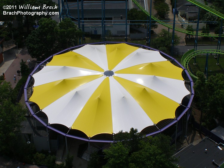 The original canopy roof was severly damaged in the winter of 2009.  This theater was without a canfas roof for the 2010 season.  It was nice to see that the park got a new one.