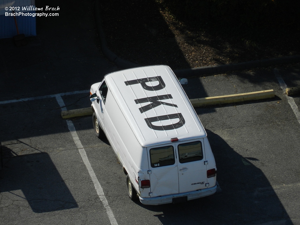 It's not Paramount's Kings Dominion anymore... Cedar Fair needs to change the labeling of this van!