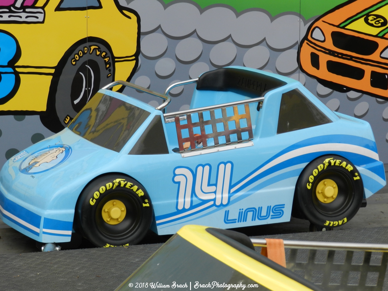 Sky Blue #14 car driven by Linus.