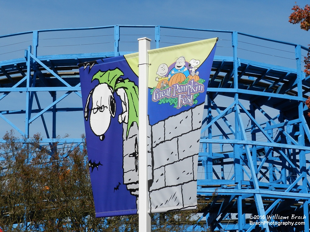 Planet Snoopy sporting these festive Great Pumpkin Fest signs for the Kids Halloween event!