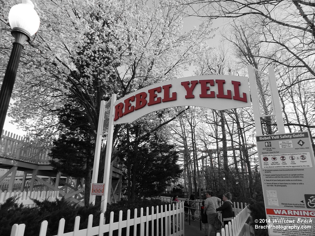 This shot makes it appear that it's winter time at Kings Dominion again!