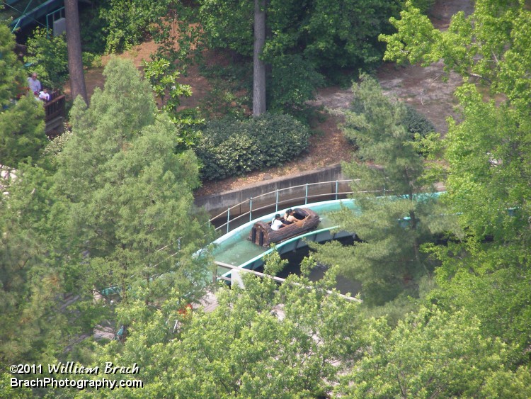 Log traveling the course of the ride.