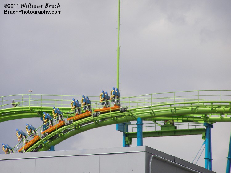 Shockwave finally got some nice TLC from Cedar Fair in the winter.  NEW PAINT!  Here we see a train running.