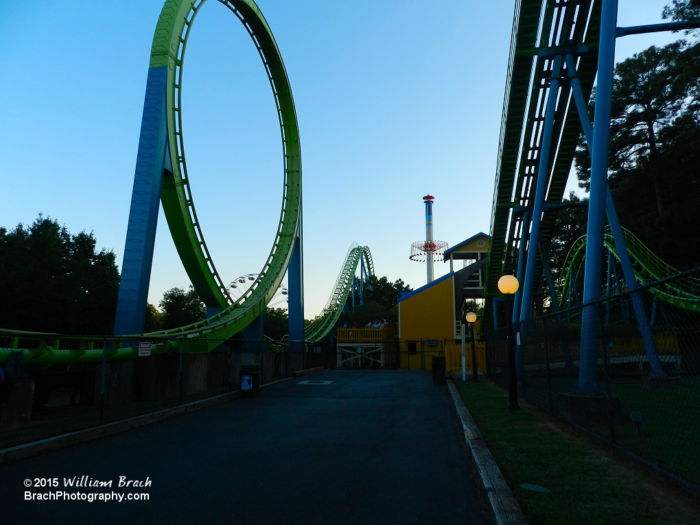 The sun sets on Shockwave in 2015.  This ride will be removed in the winter to make way for Delirium in 2016.