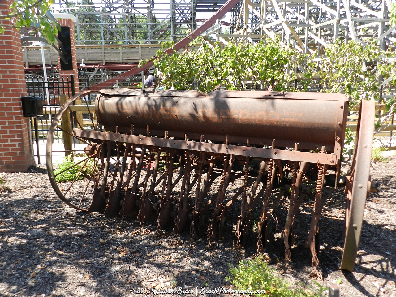 Theming for Twisted Timbers.