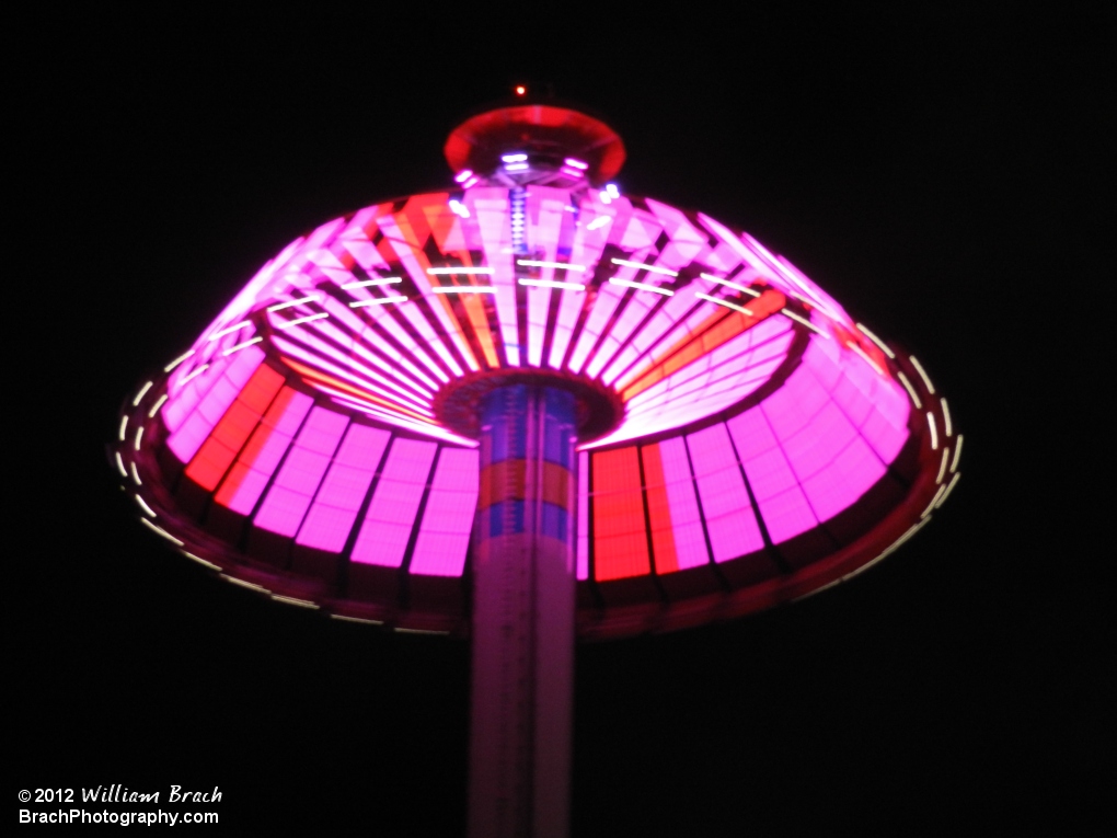 Pink/Red lights on WindSeeker!