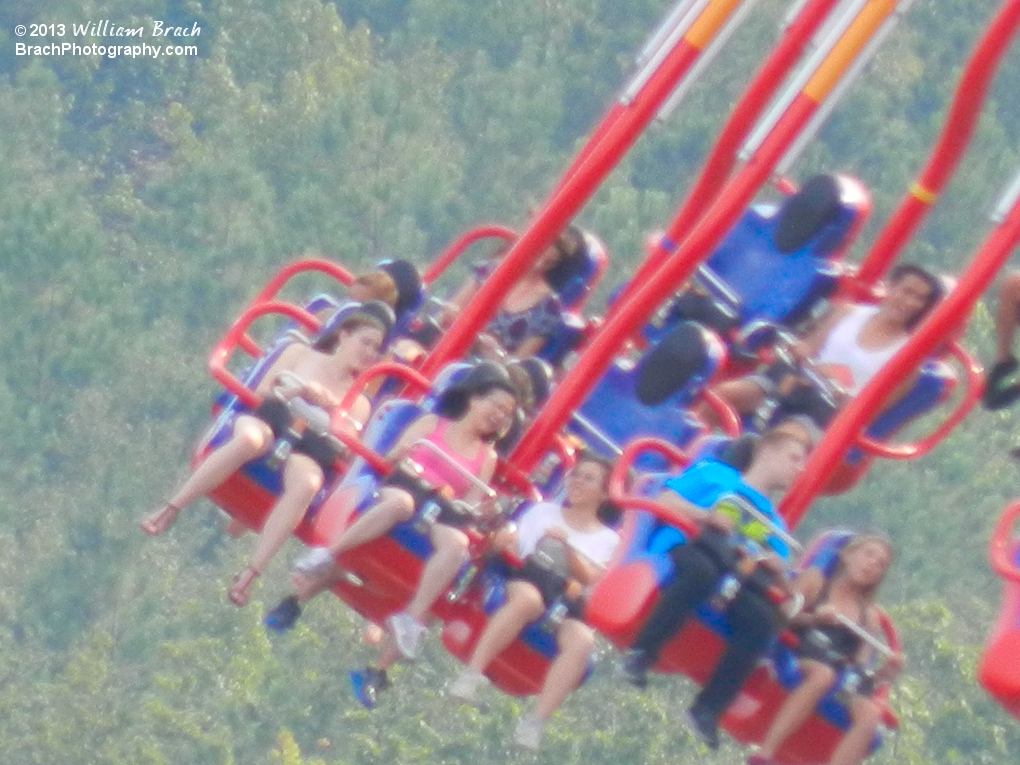 Closer look at the guests on WindSeeker.