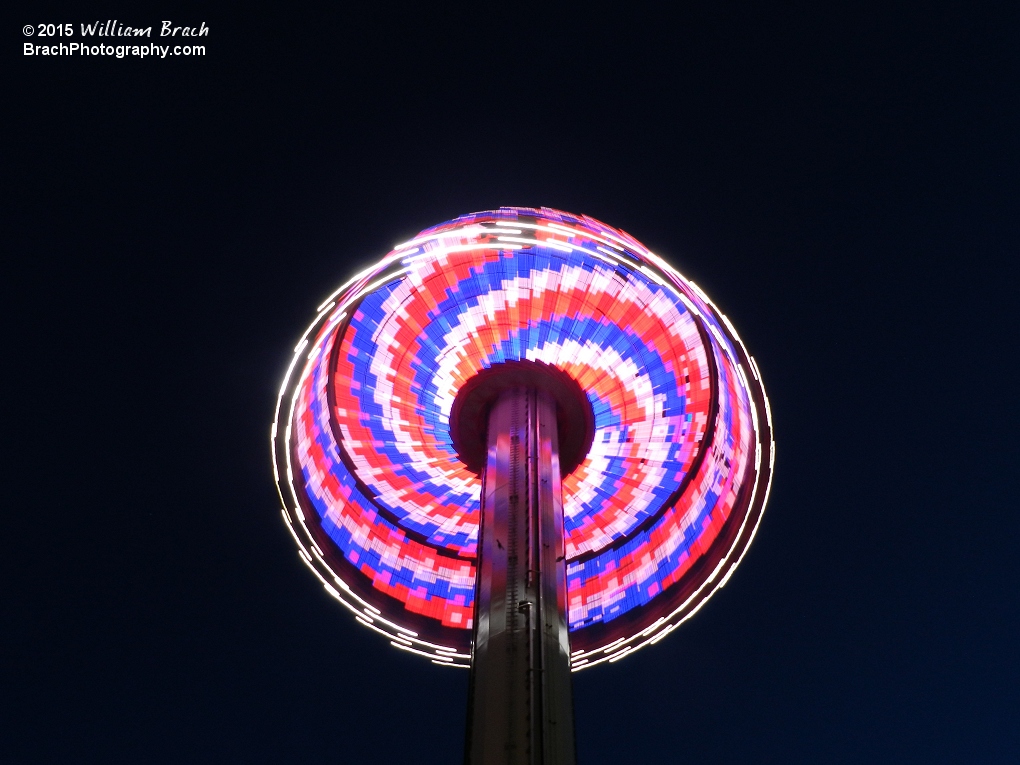 WindSeeker slowing down to return back to the station.