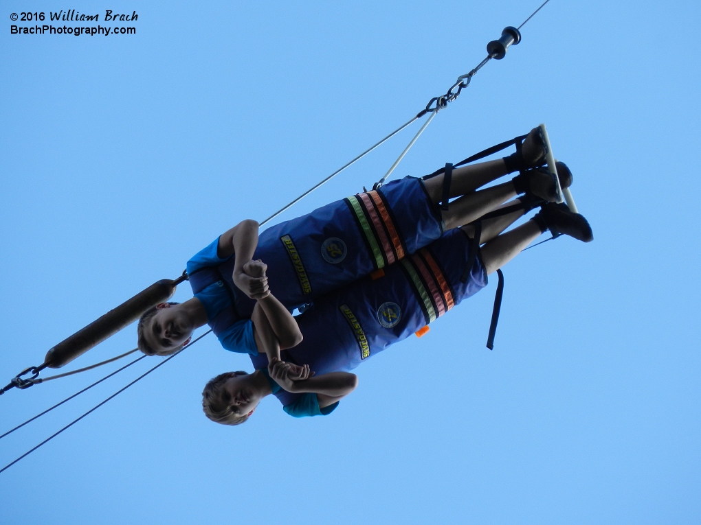 Xtreme Skyflyer riders going up to the top.