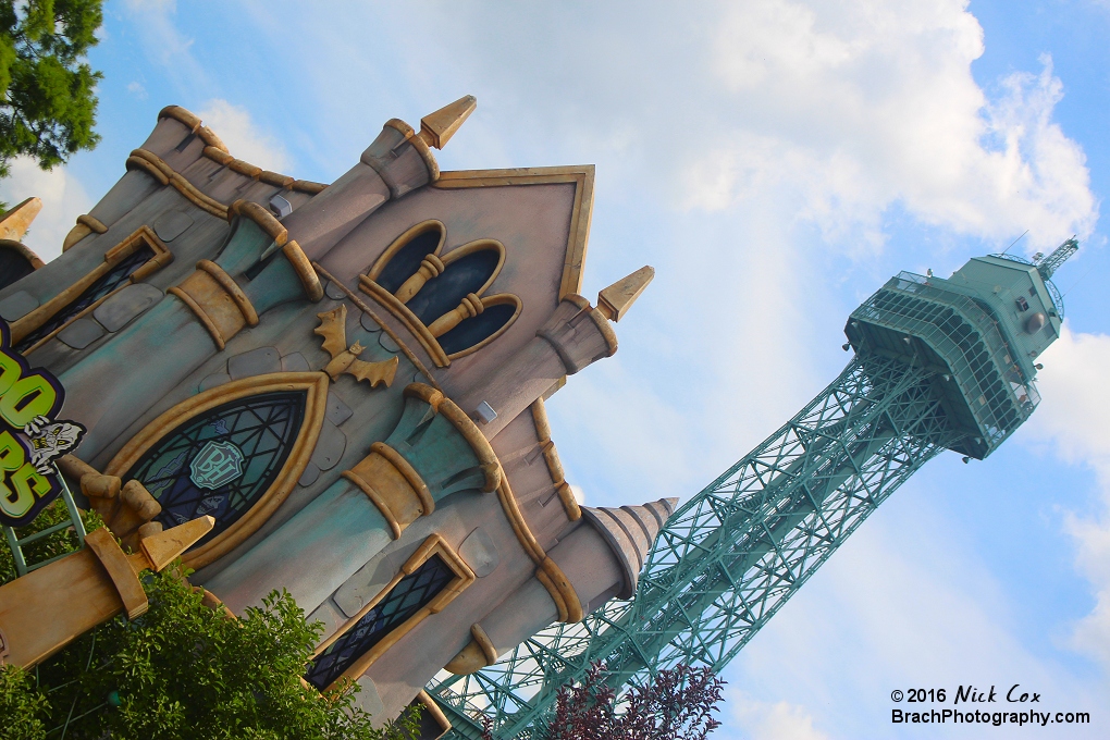 The ride with the Eiffel Tower in the background.