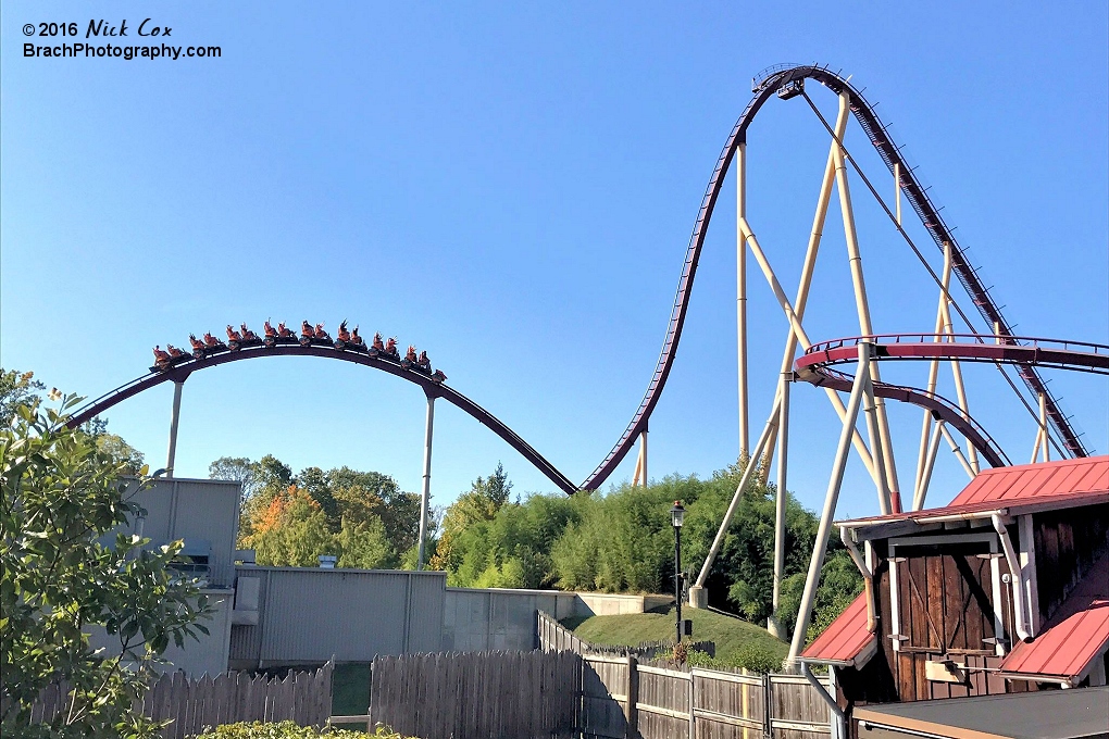 Diamondback flying over an airtime hill as seen from The Beast's queue.