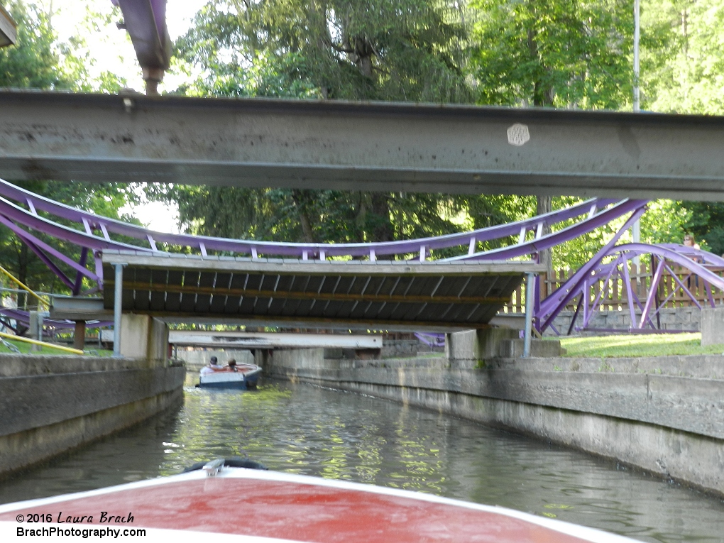 Riding the boats under Kosmo's Kurves.