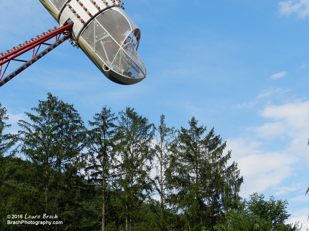 The ride gave the impression that it goes upside down, but it does not.