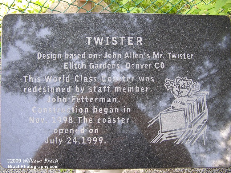 Facts on the Twister coaster.