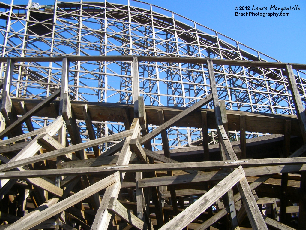 Taking a look at the massive structure of Twister.