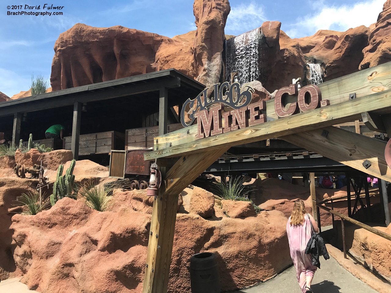 Entrance and station areas of the Calico Mine Ride.