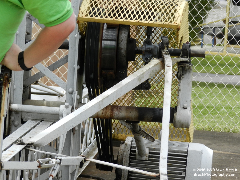 Looking at the drive mechanism on the Eli Wheel.