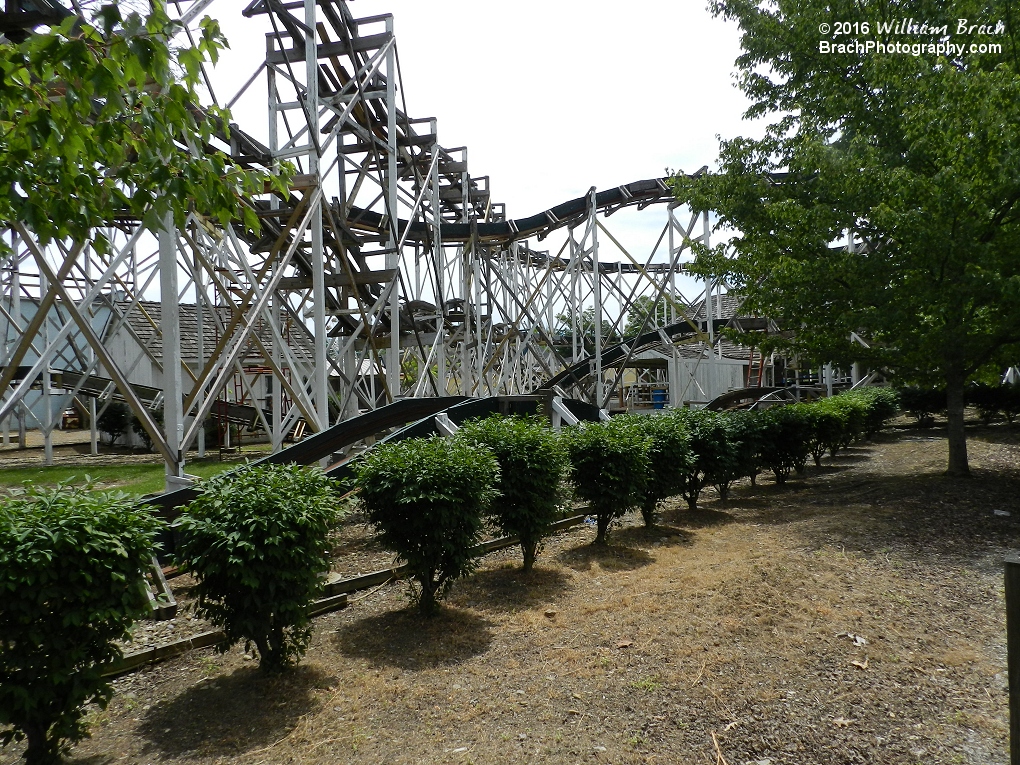 Little bitty dippy hills that lead to the brake run and station.