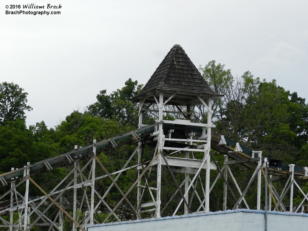 Taking a look at the top of Leap the Dips' lift hill.