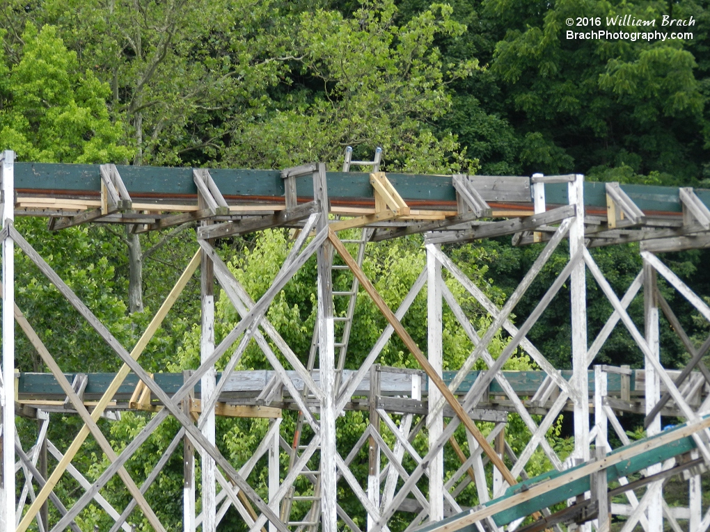 Ladders and fresh lumber all over the ride.