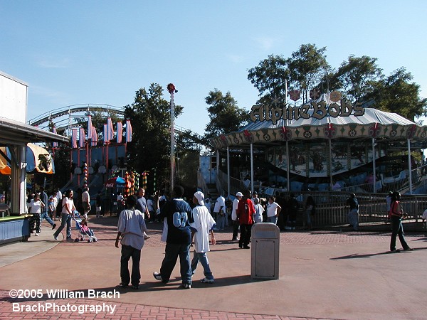 In the Gotham City section of the park near Joker's Jinx.