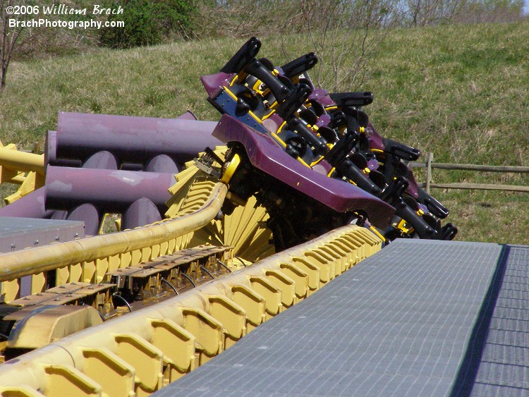 Batwing train entering the brake run.