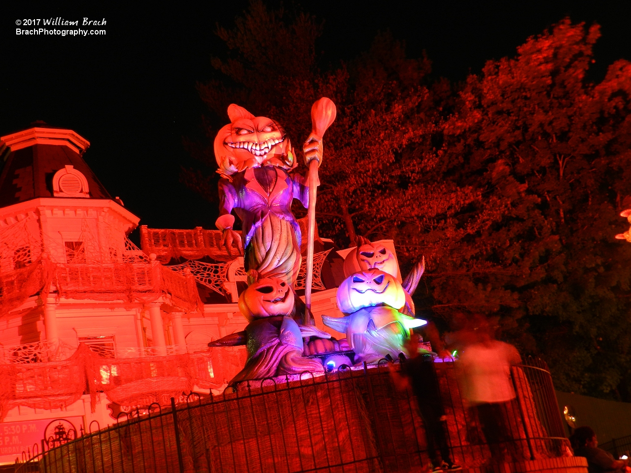 Spooky pumpkin center piece infront of the Grand Theater.