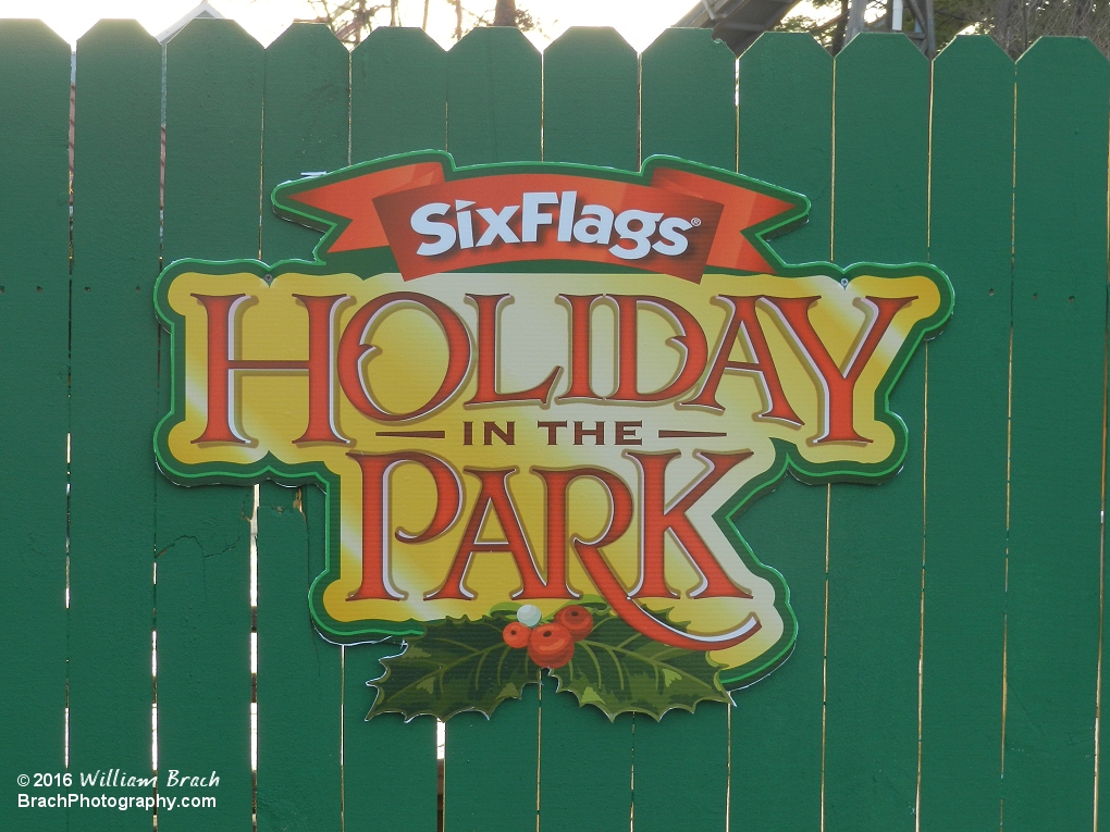 These signs were seen throughout the park on the fences that blocked access to certain areas of the park such as Gotham City which was closed for the event.