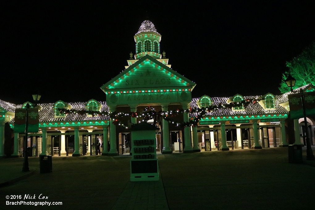 The front entrance of the park.