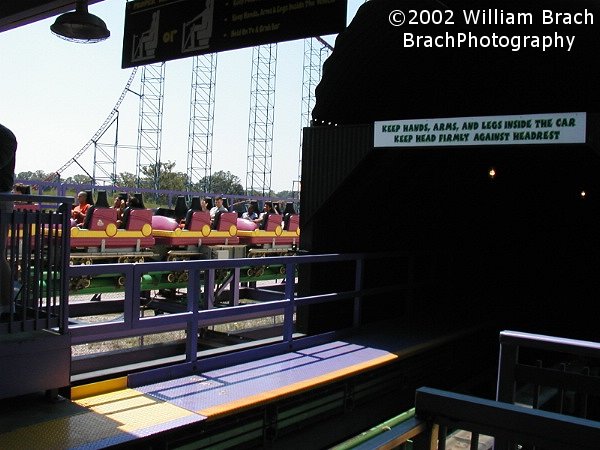 Joker's Jinx has two trains - Yellow and Purple.  Here we see the purple train in the brake run.