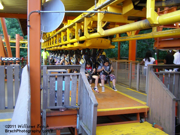 Mind Eraser's station with the yellow train loading up.