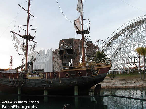 This pool was later drained and filled in to make the ship into a stage.