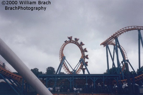 Train running through the vertical loop.