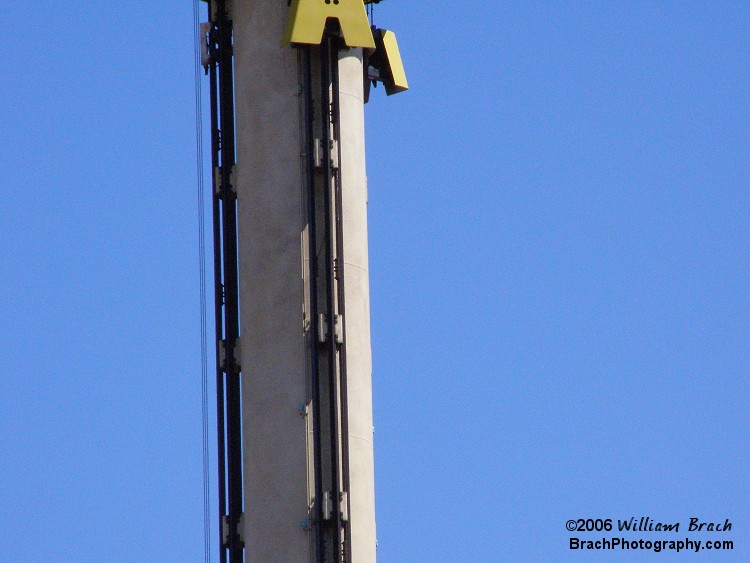 Riders have fallen down the short 140ft tall tower.  Six Flags America has a ride height restriction of 200ft.  This is due to the park being very close to Andrews Air Force Base.