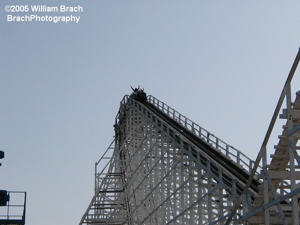 Wild One train cresting the lift hill.