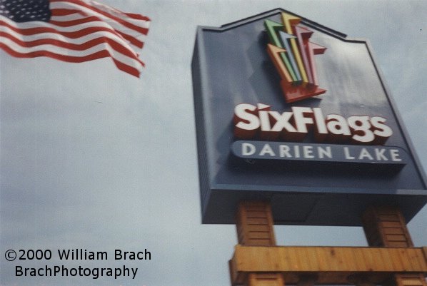 Six Flags Darien Lake's road sign on Opening Day 2000!