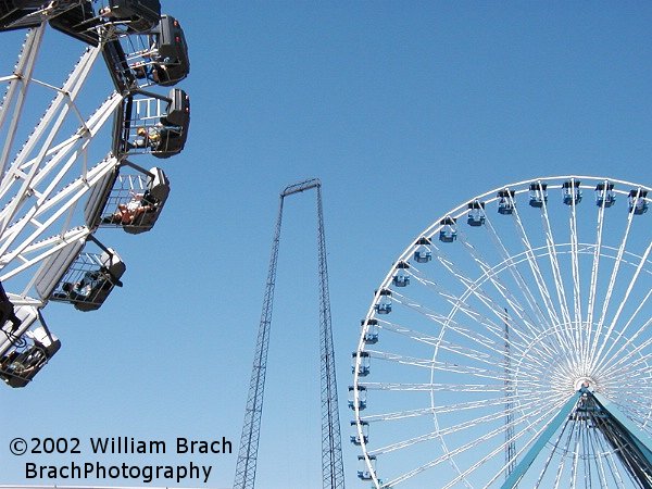 Silver Bullet, Skycoaster and Giant Wheel.