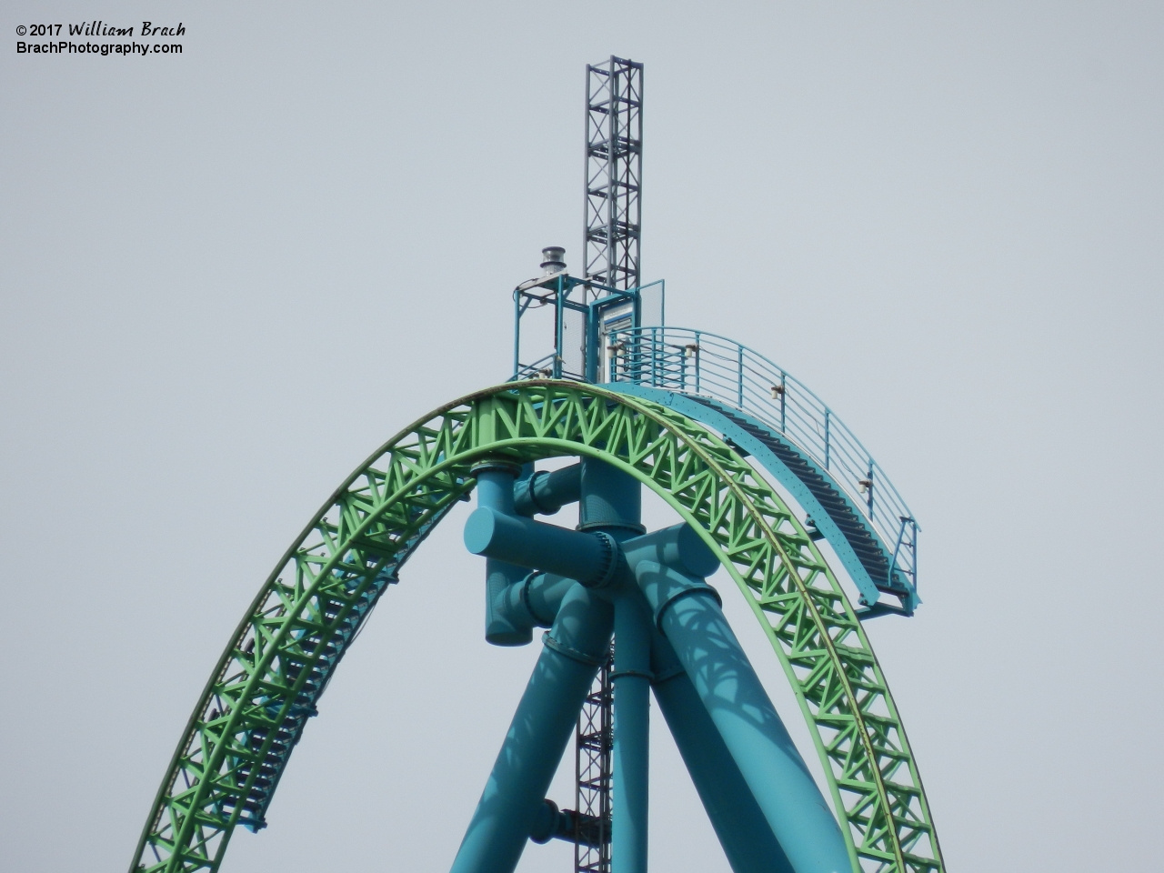 The very top of the 456ft tall top hat of Kingda Ka.