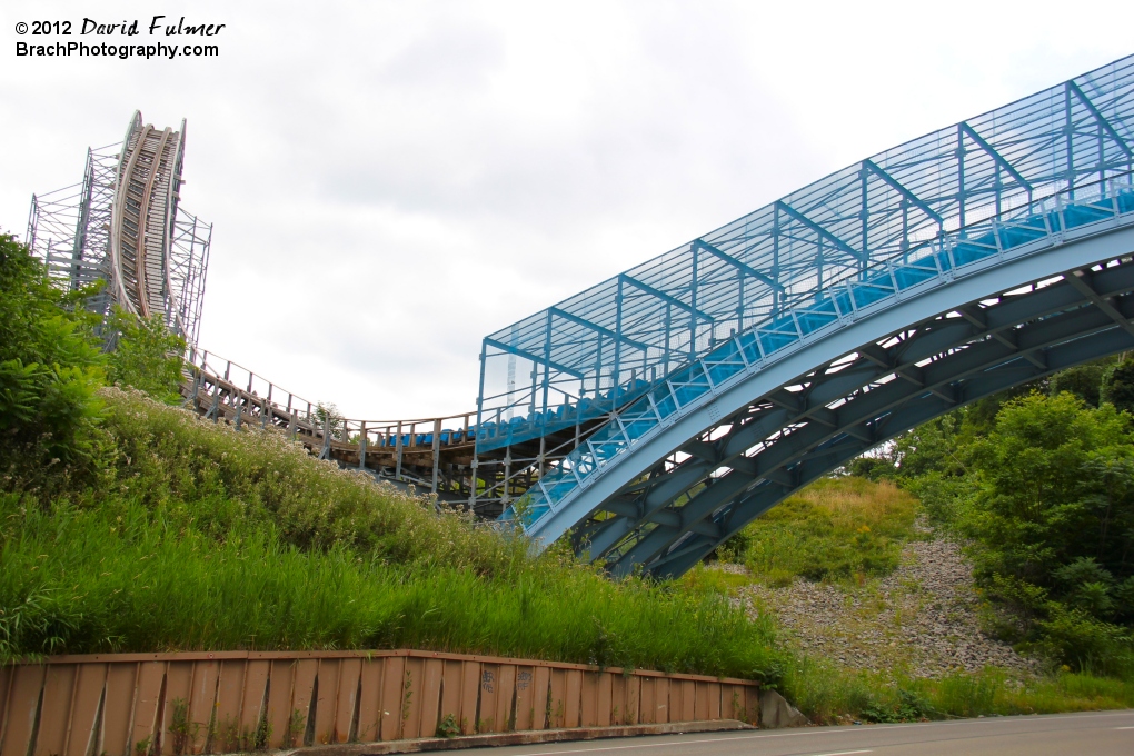 The train is approaching the "coaster bridge" over the Peninsula Drive.